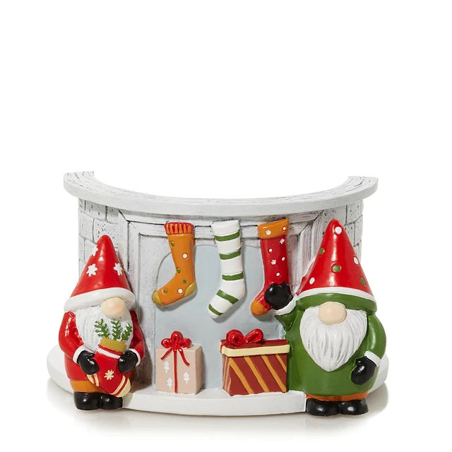 GNOME STOCKINGS RESIN HOLDER - Yankee Candle
